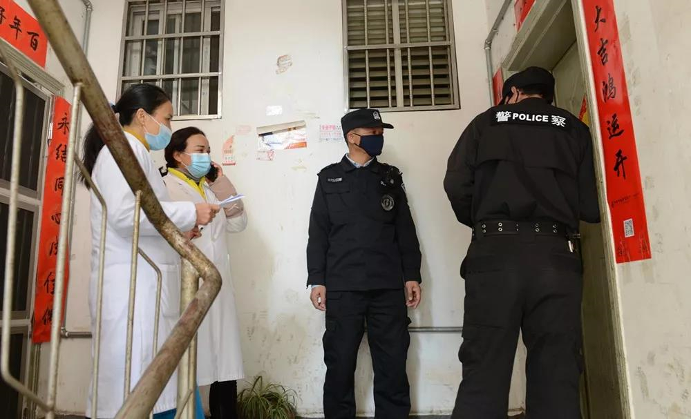 疫情人口清查_疫情火车站人口图片(3)