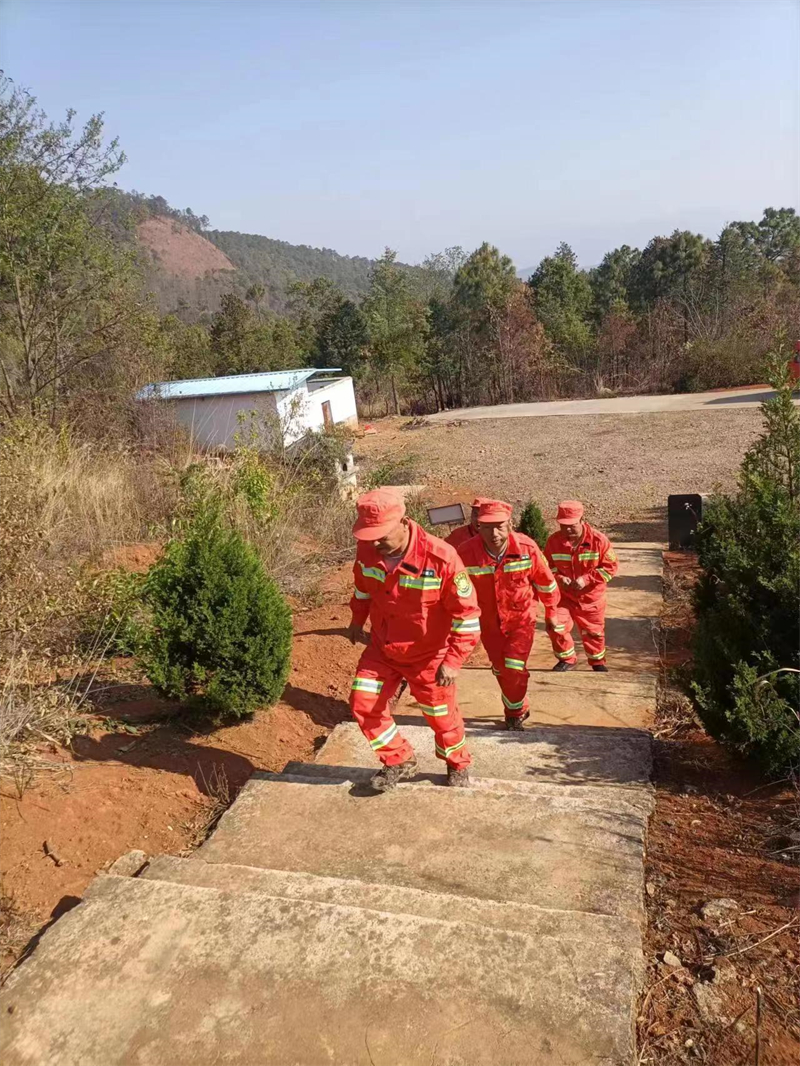 5754672a9f3f5ca23b62245eba4c766.jpg 5754672a9f3f5ca23b62245eba4c766.jpg