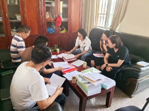 161453kvmssjsr0d13kci1_副本.jpg 161453kvmssjsr0d13kci1_副本.jpg