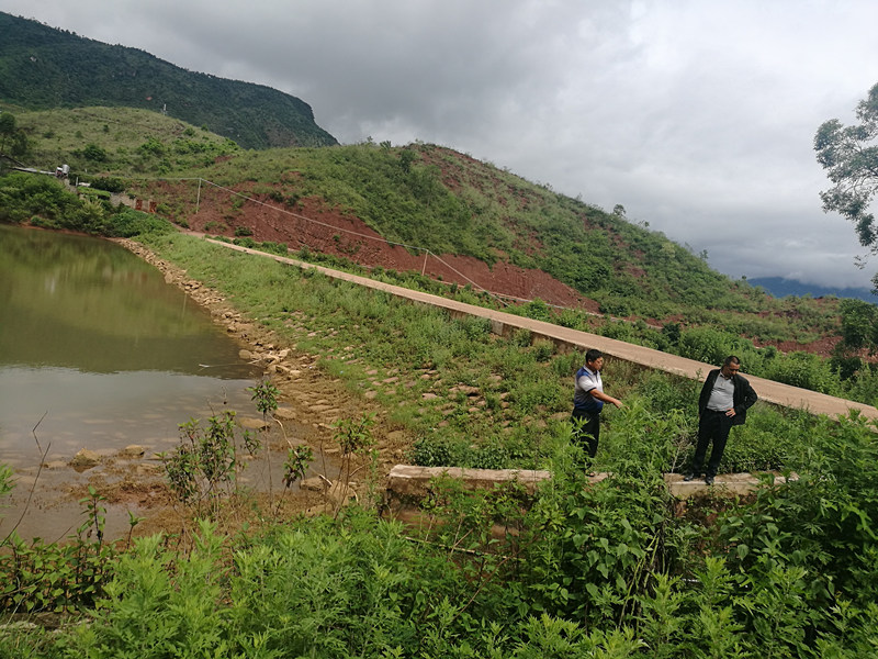大龙潭乡积极组织人员开展汛期安全检查