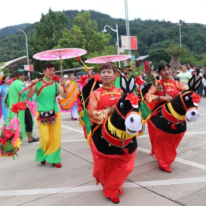 384fed8ebc094affc5ddc08f9cd79176.jpg