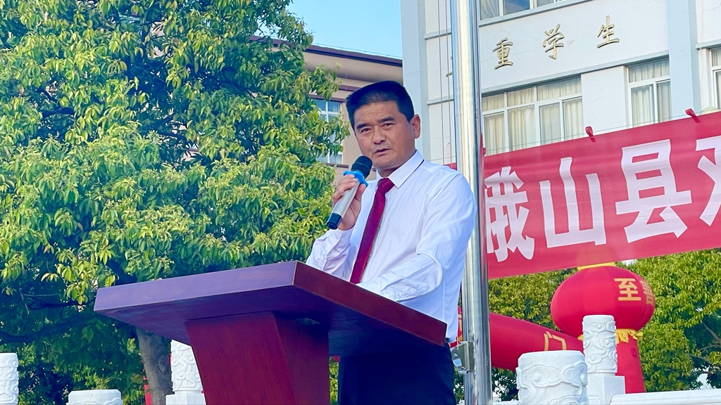 张子宁校长致辞.jpg