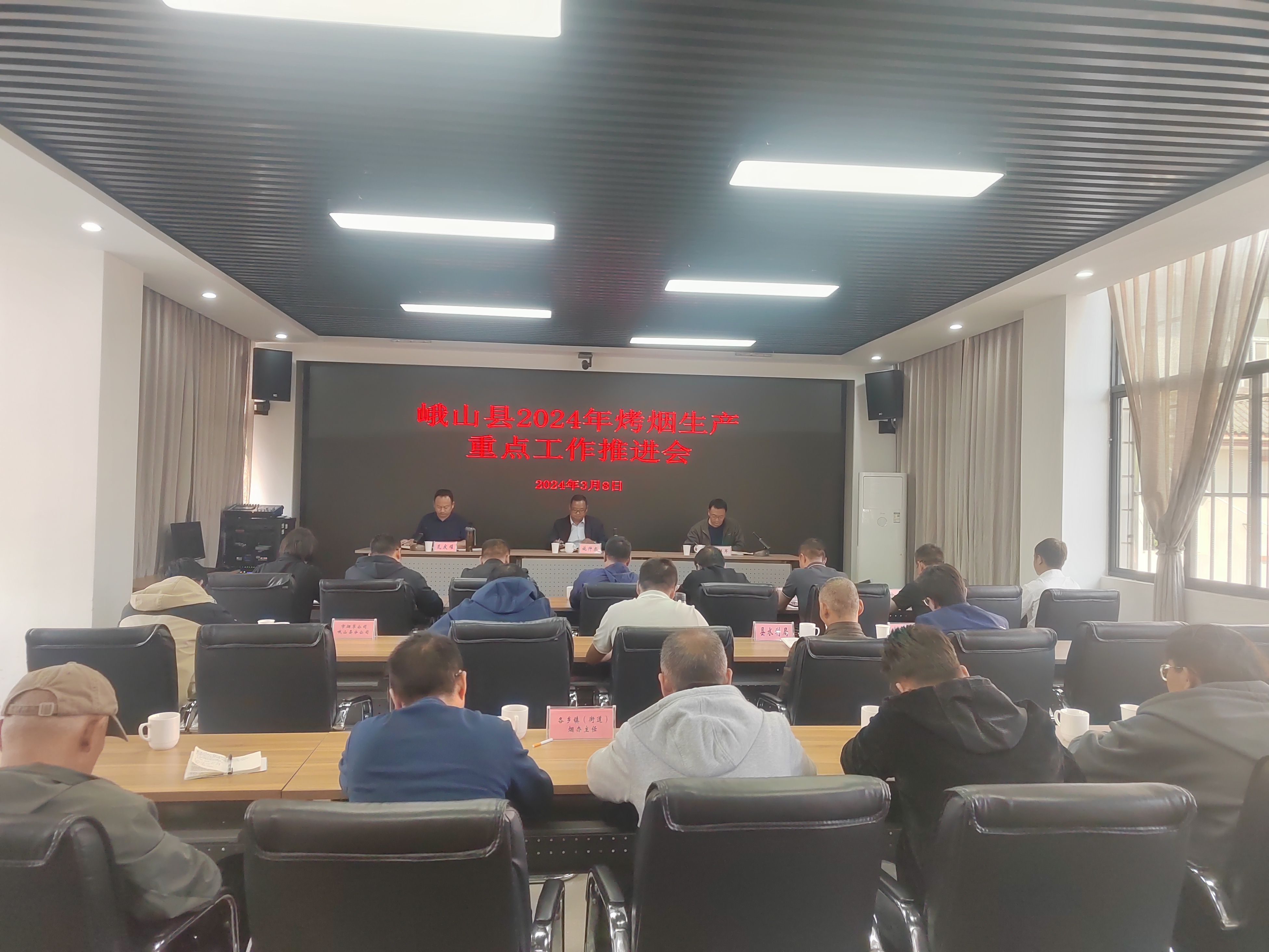 7c6e5aa7aa6023aaef79dead23838c8.jpg 7c6e5aa7aa6023aaef79dead23838c8.jpg